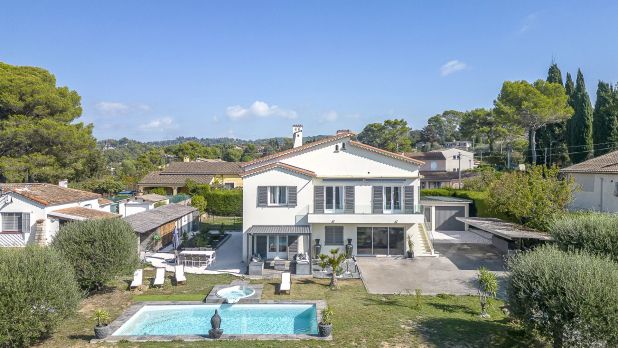 Mougins Maison 8 Pièces, 240 m²