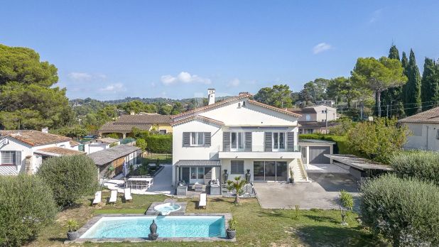 Mougins Maison 8 Pièces, 240 m²